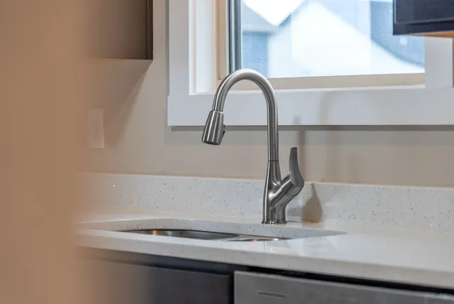 a close view of sink