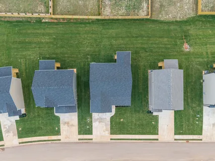 $309,900 | 265 Cardinal Crk Drive, Clarksville, TN 37042