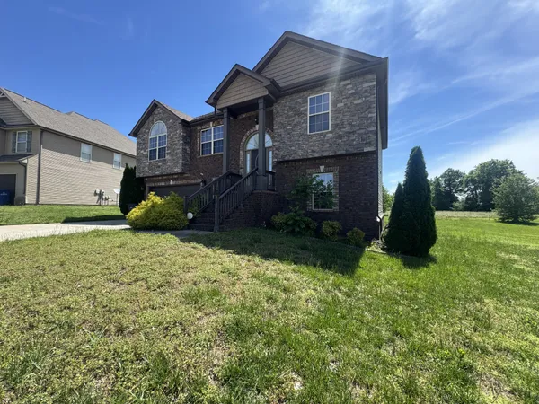 $474,500 | 2937 McManus Circle, Clarksville, TN 37042