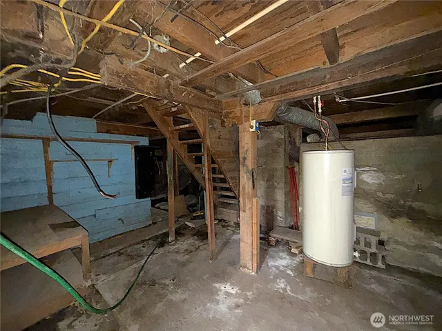 $120,000 | 653 East 9th Street, Republic, WA 99166