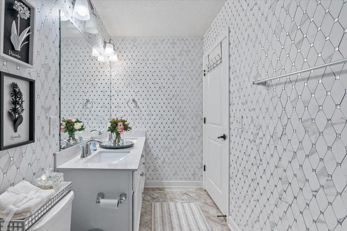 6546 Bridle Path Hamel, MN 55340 - Photo 35 of 57