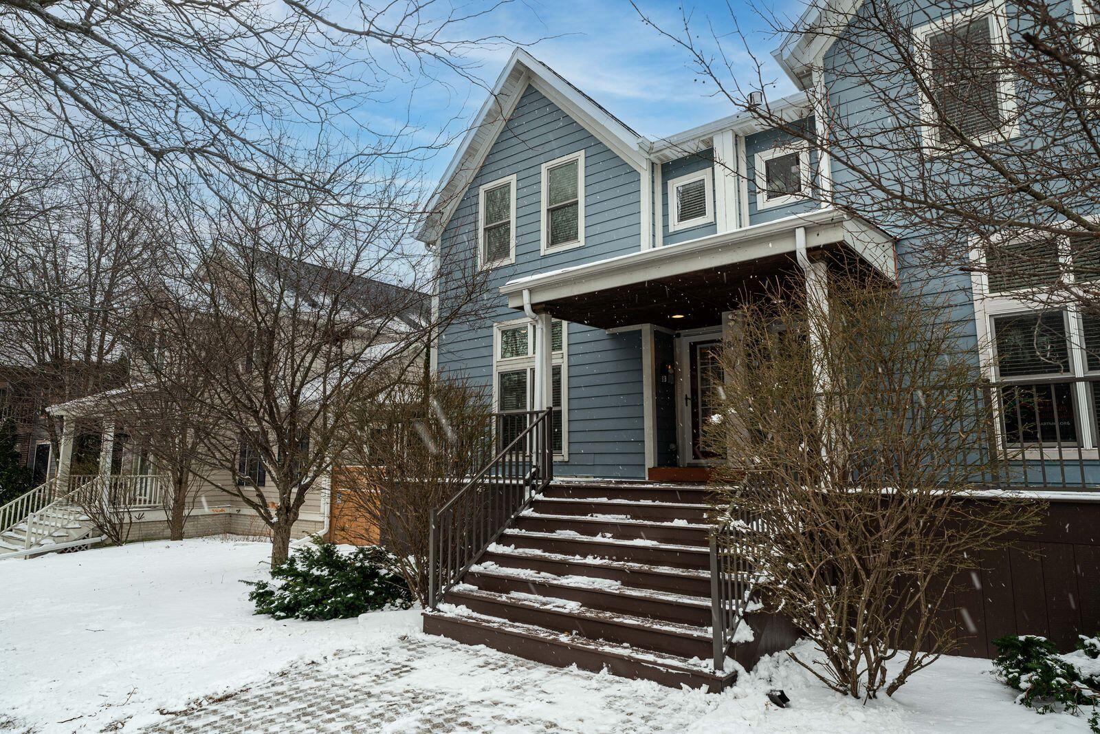 1847 Vel R. Phillips Avenue, Unit B Milwaukee, WI 53212 - Photo 2 of 38 Beautiful Townhome Condo