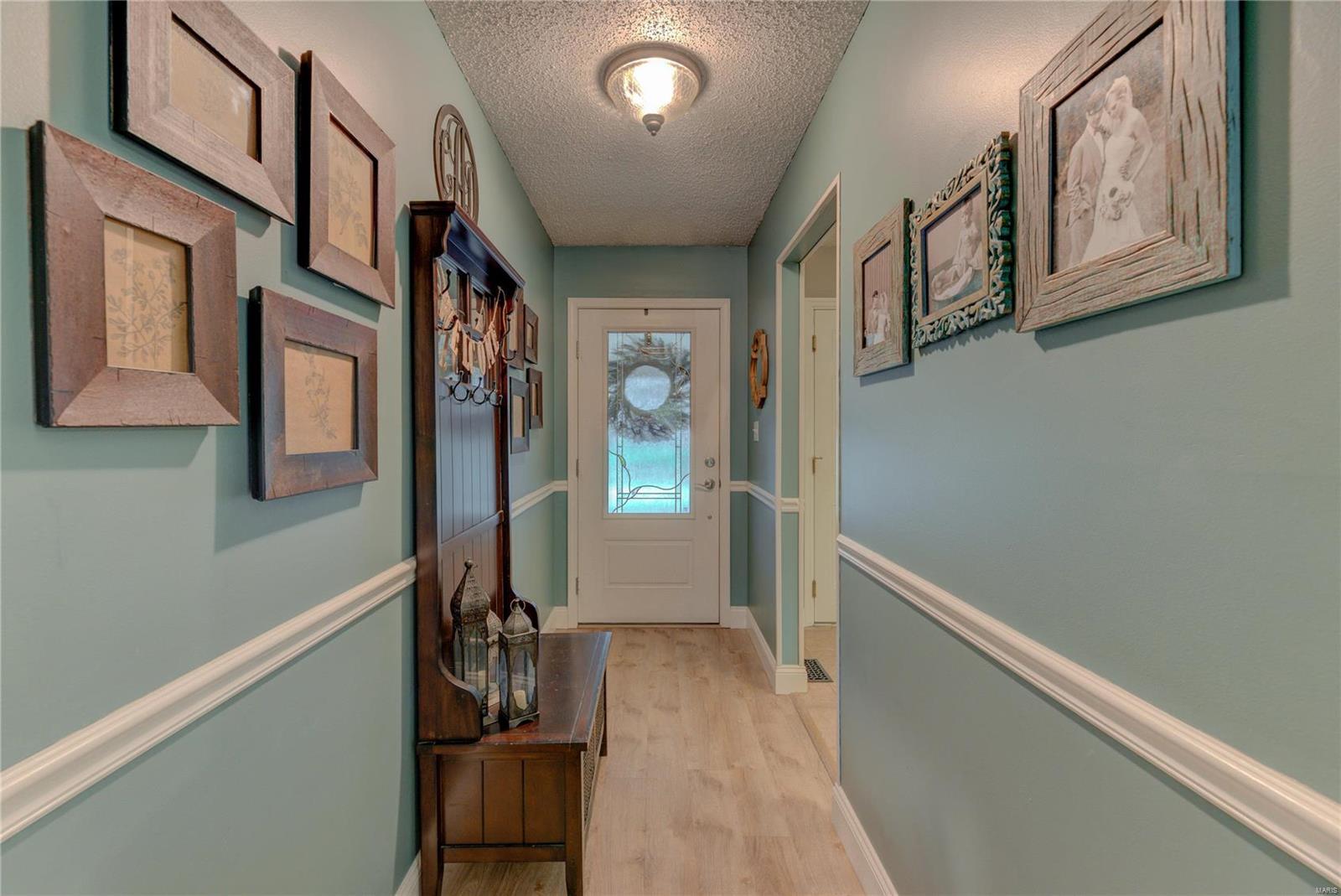 428 Talbert Court Ballwin, MO 63021 - Photo 2 of 21 Gallery Image 2