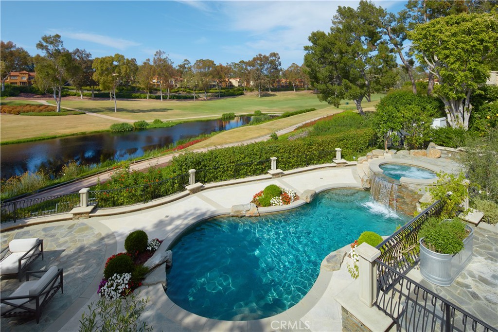 2 Royal St George Road Newport Beach, CA 92660 - Photo 38 of 51 Gallery Image 38