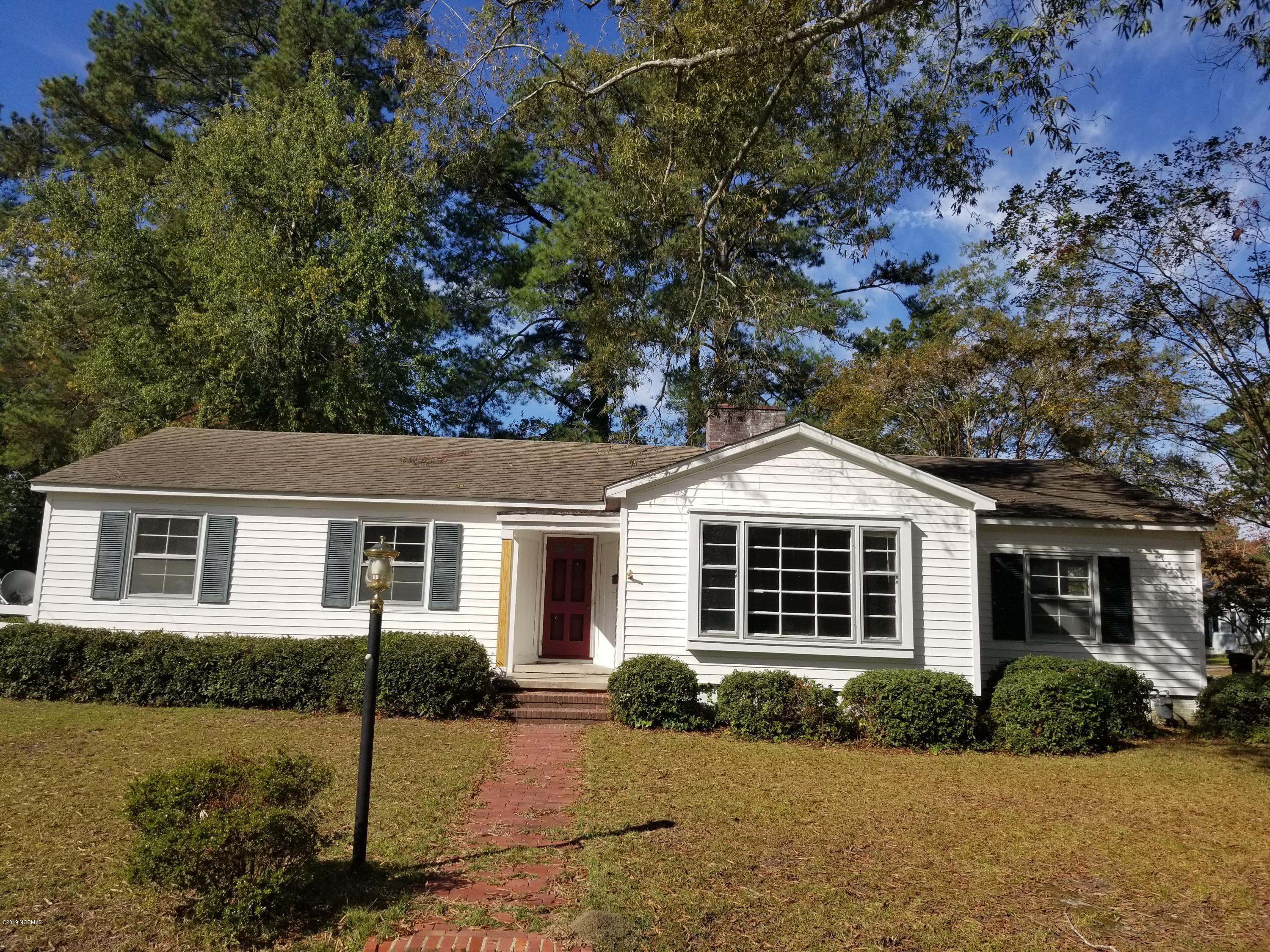 1408 W Road Kinston, NC 28501 - Photo 3 of 14 20191025_111455