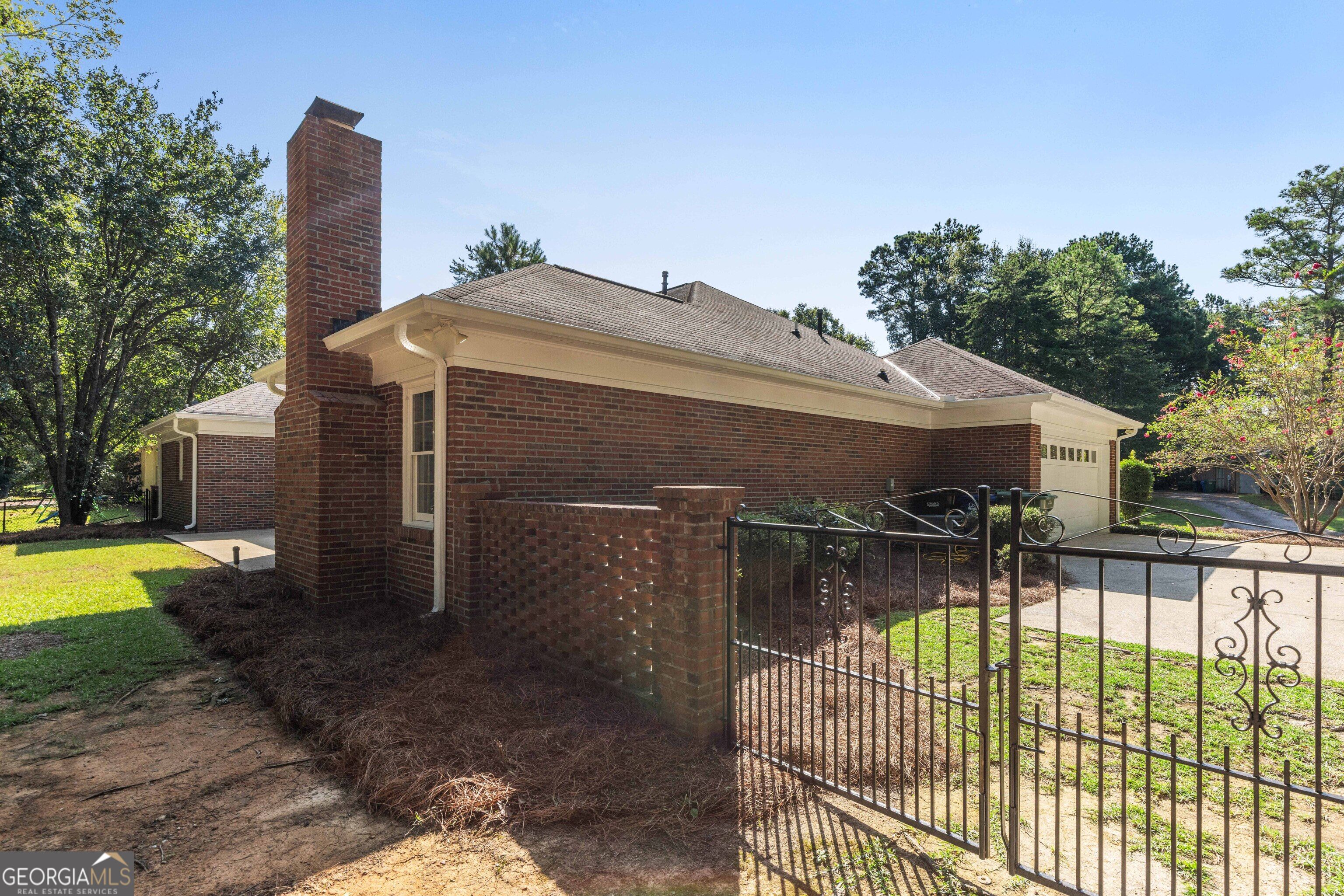 1107 Laurelwood Road Columbus, GA 31904 - Photo 14 of 50 Gallery Image 14