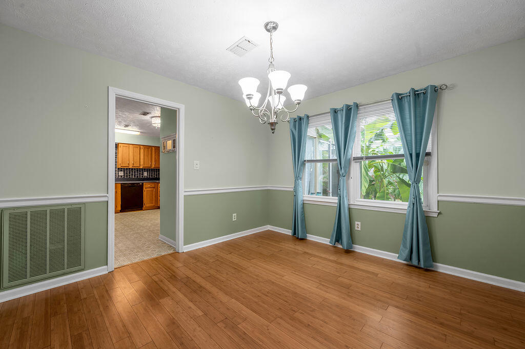 320 Squires Road Lexington, KY 40515 - Photo 12 of 34 TDB_5896