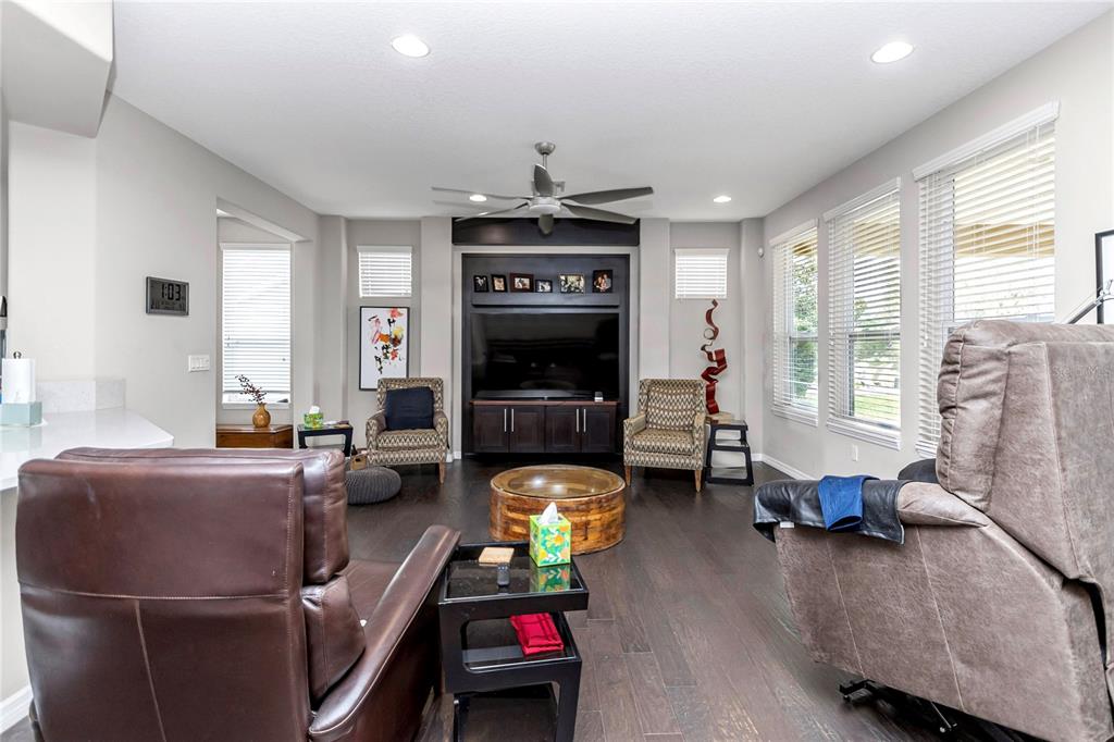 5423 Northwest 35th Ln Road Ocala, FL 34482 - Photo 6 of 49