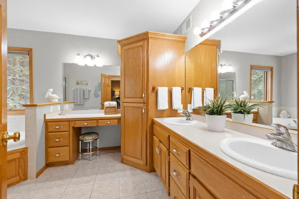 $599,900 | 9928 James Avenue Northeast, Otsego, MN 55362