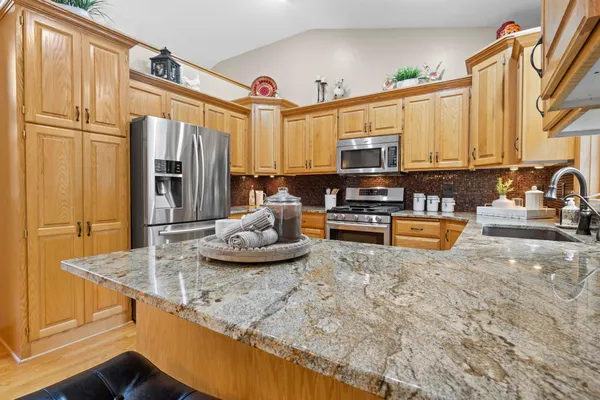 $599,900 | 9928 James Avenue Northeast, Otsego, MN 55362