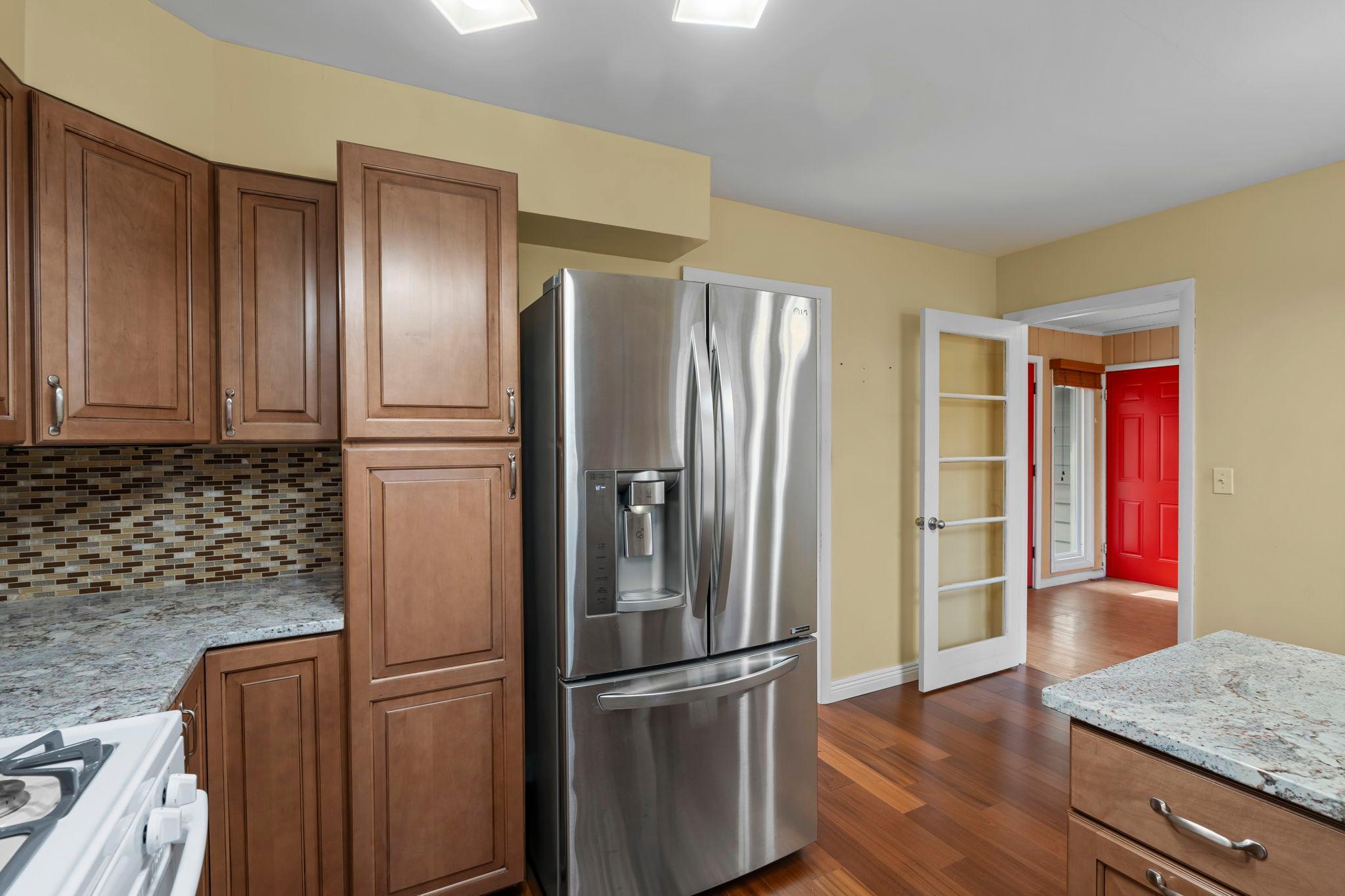 11308 Oakvale Road North Hopkins, MN 55305 - Photo 14 of 42 Gallery Image 14
