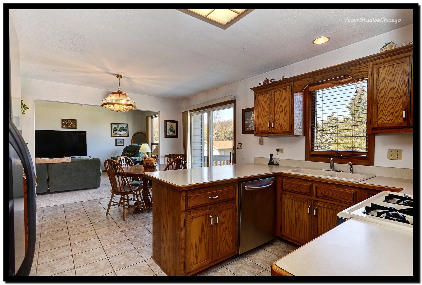 103 San Carlos Road Minooka, IL 60447 - Photo 12 of 29