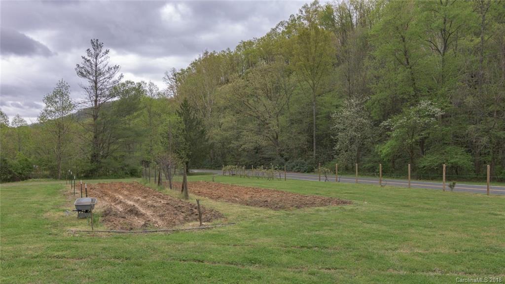 2500 Catawba River Road Old Fort, NC 28762 - Photo 23 of 24 a view of a park