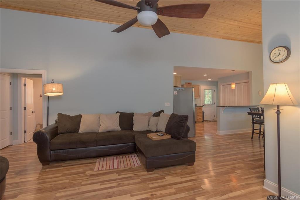 2500 Catawba River Road Old Fort, NC 28762 - Photo 6 of 24 a living room with furniture and a lamp