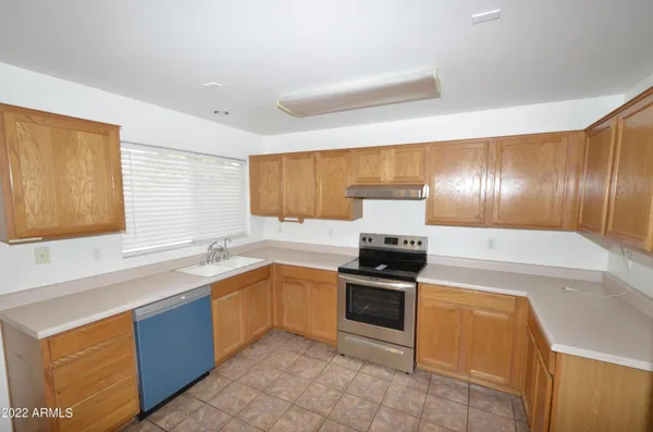 $2,125 | 1078 West Heather Avenue, Gilbert, AZ 85233