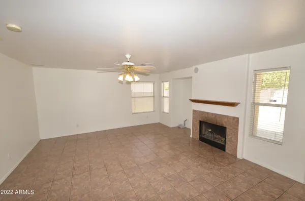$2,125 | 1078 West Heather Avenue, Gilbert, AZ 85233