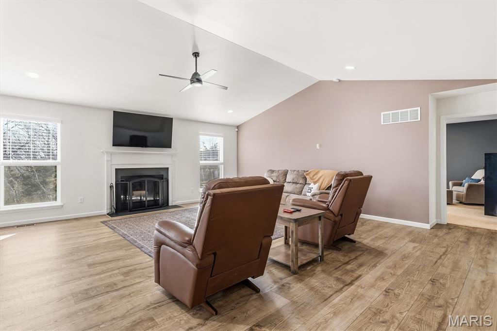 17513 Wyman Ridge Drive Eureka, MO 63025 - Photo 8 of 58