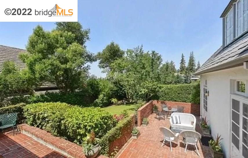 515 Hampton Road Piedmont, CA 94611 - Photo 13 of 13 a view of a chair and table in the backyard