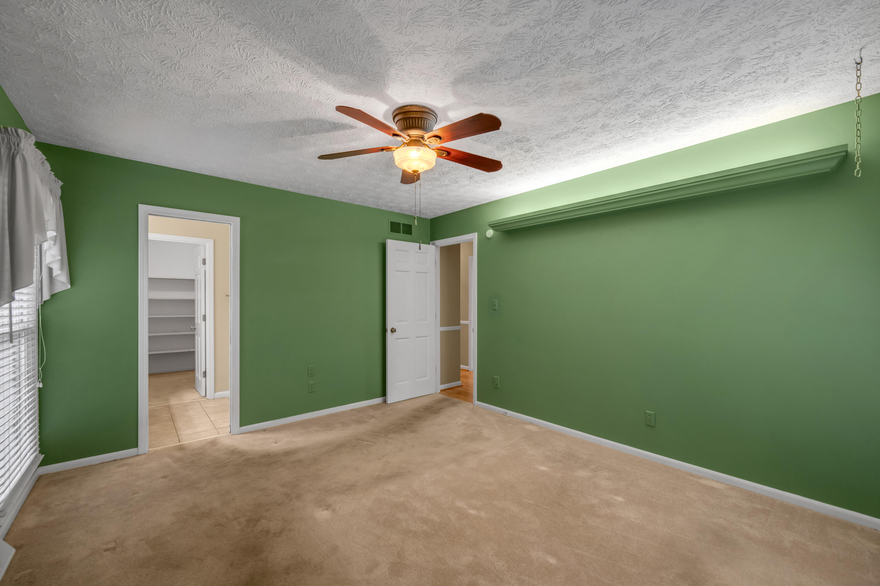 3429 Montavesta Road Lexington, KY 40502 - Photo 18 of 43 DSC_8457