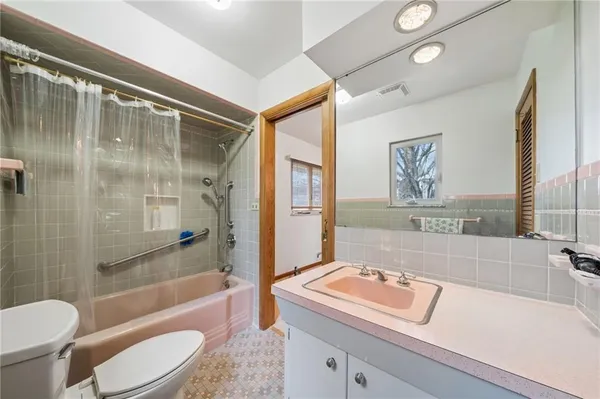 $425,000 | 204 Liberty Avenue, Belle Vernon, PA 15012