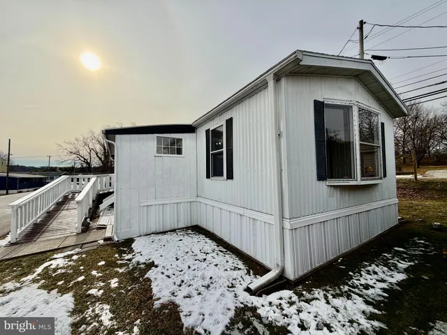 $89,900 | 3715 Stony Brook Drive, Unit 15, York, PA 17402