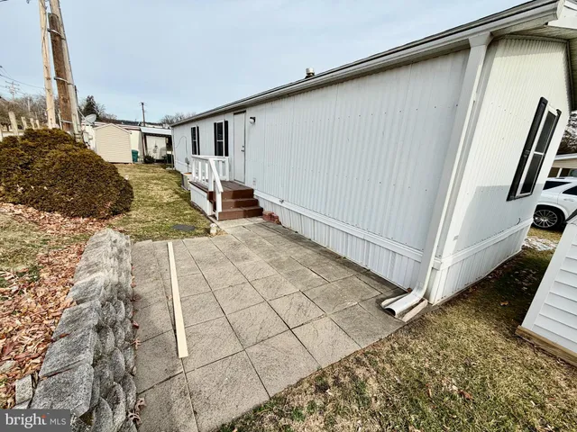 $89,900 | 3715 Stony Brook Drive, Unit 15, York, PA 17402