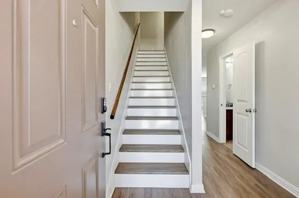 $1,950 | 2320 Bloomfield Drive, Arlington, TX 76012