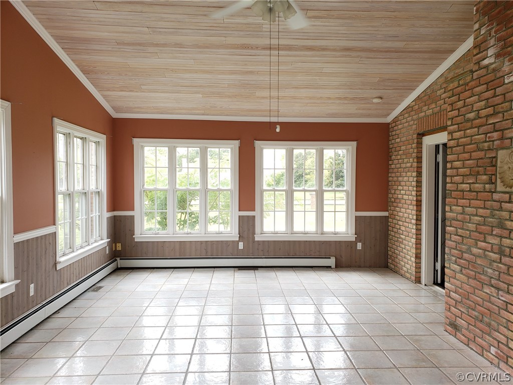 3147 Harryhogan Road Callao, VA 22435 - Photo 24 of 36