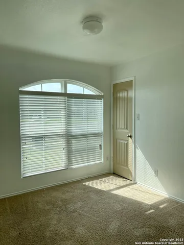 $1,600 | 1600 Nolte Farms Drive, Seguin, TX 78155