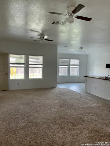 $1,600 | 1600 Nolte Farms Drive, Seguin, TX 78155