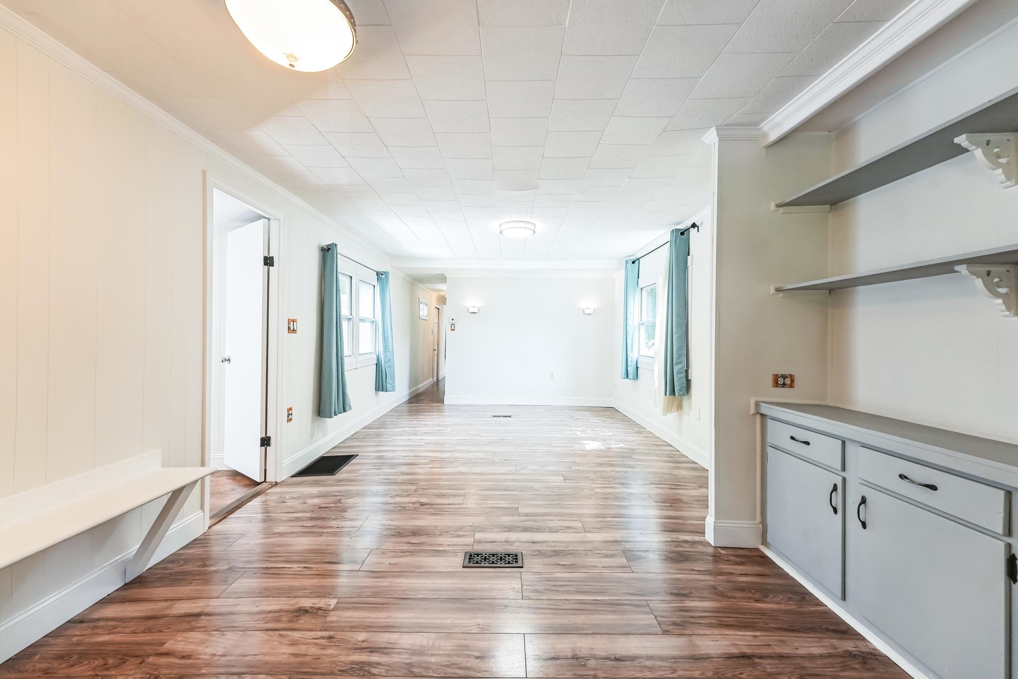 75 South Policy Street, Unit 45 Salem, NH 03079 - Photo 7 of 27