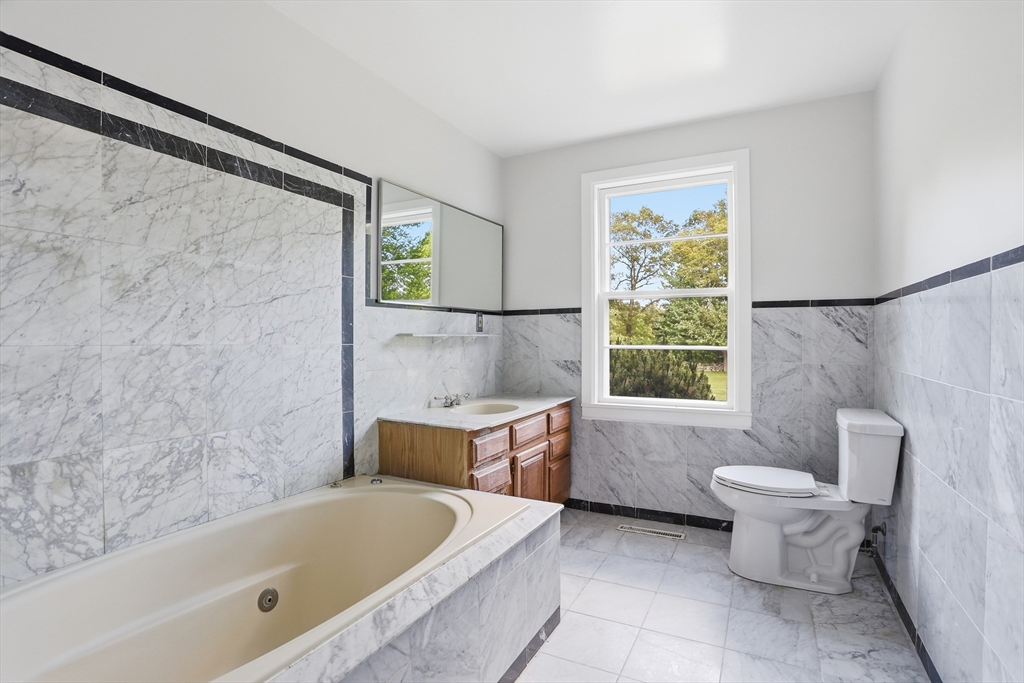 106 Bolton Road Harvard, MA 01451 - Photo 24 of 40