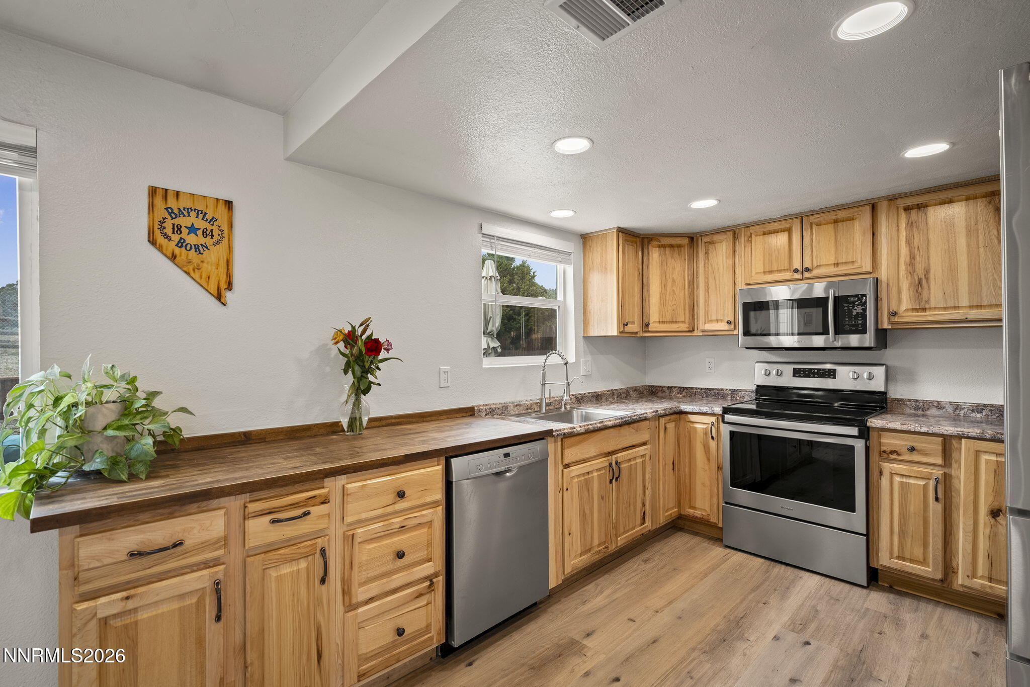 2424 Cartwright Road Reno, NV 89521 - Photo 7 of 37 14-web-or-mls-_DSC0584