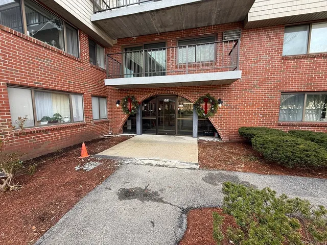 $309,900 | 573 Broad Street, Unit 325, Weymouth, MA 02189