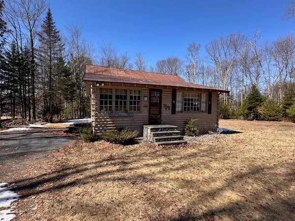 $179,000 | 124 Perkins Road, Embden, ME 04958