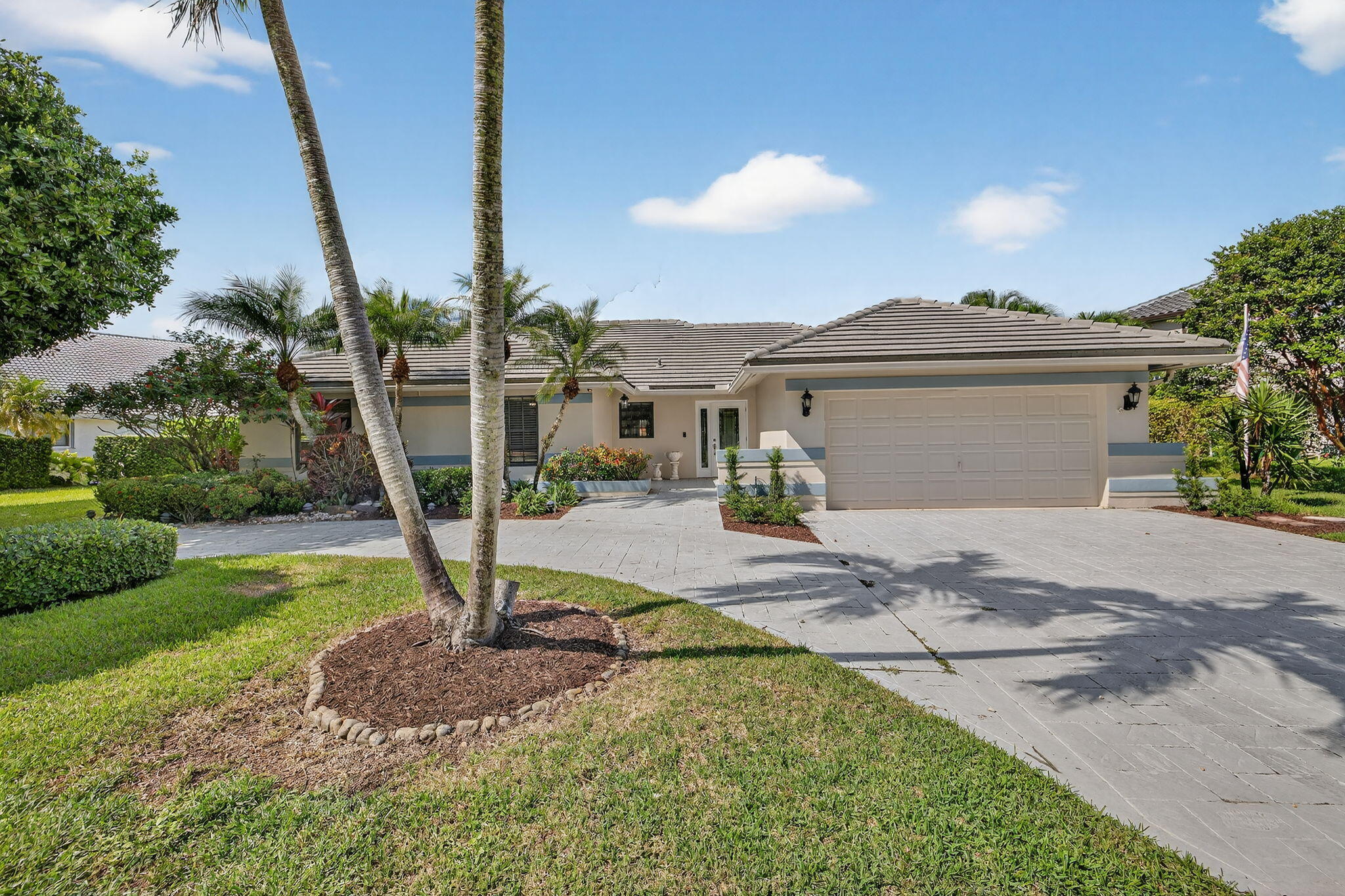 3140 Old Orchard Road Davie, FL 33328 - Photo 2 of 41 a front view of a house with a yard