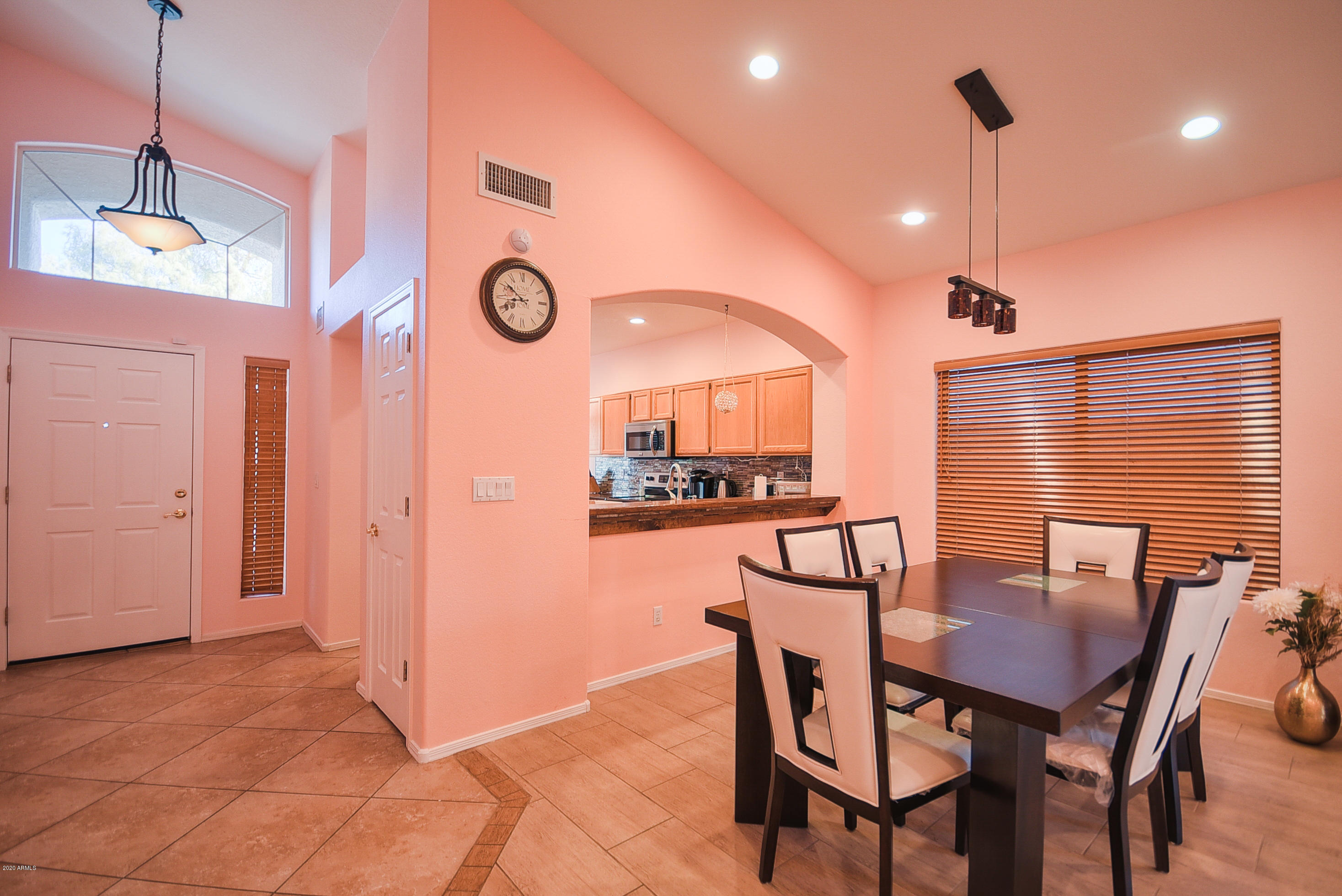1241 East St John Road Phoenix, AZ 85022 - Photo 7 of 21 11-2