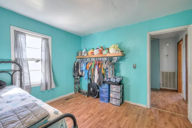 $200,000 | 300 Broad Street, Wartrace, TN 37183