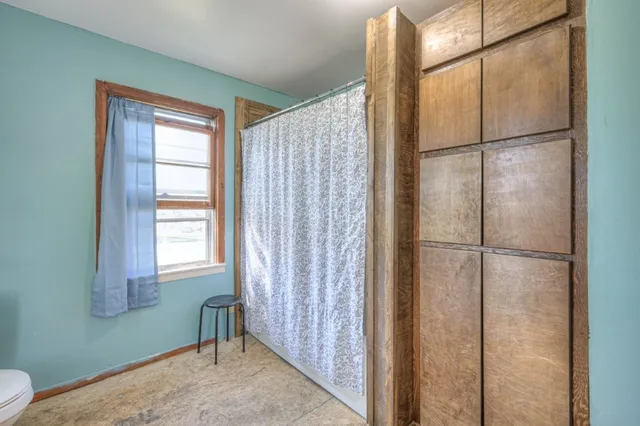 $200,000 | 300 Broad Street, Wartrace, TN 37183