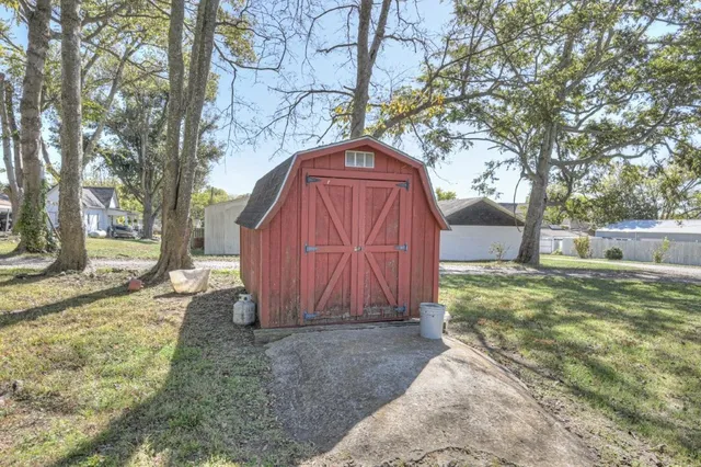 $200,000 | 300 Broad Street, Wartrace, TN 37183