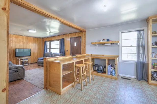 $200,000 | 300 Broad Street, Wartrace, TN 37183