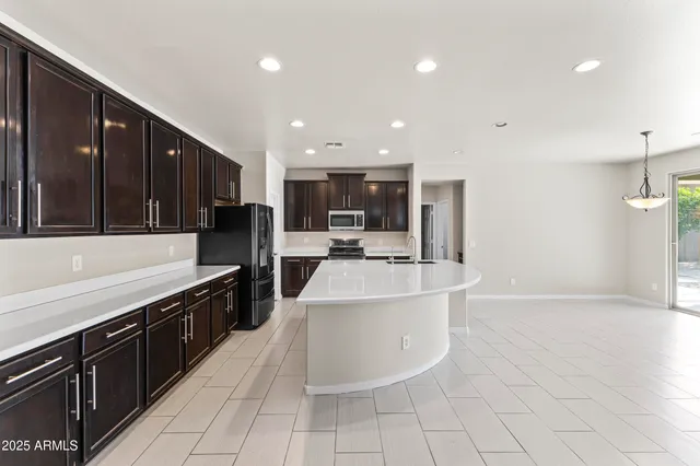 $875,000 | 4107 East Palo Verde Street, Gilbert, AZ 85296