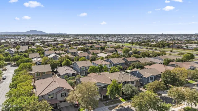 $875,000 | 4107 East Palo Verde Street, Gilbert, AZ 85296