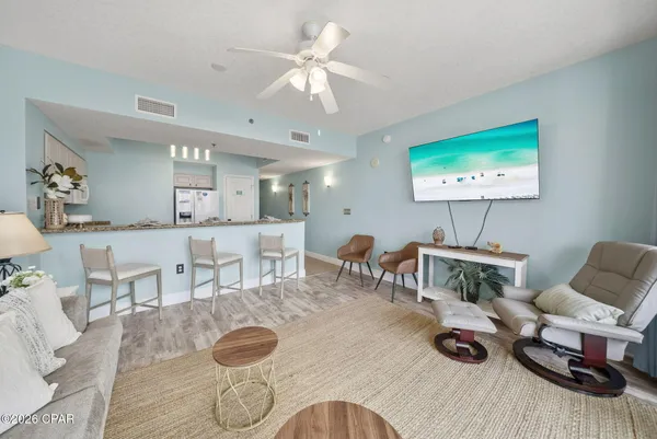 $440,000 | 112 Seascape Drive, Unit 606, Miramar Beach, FL 32550