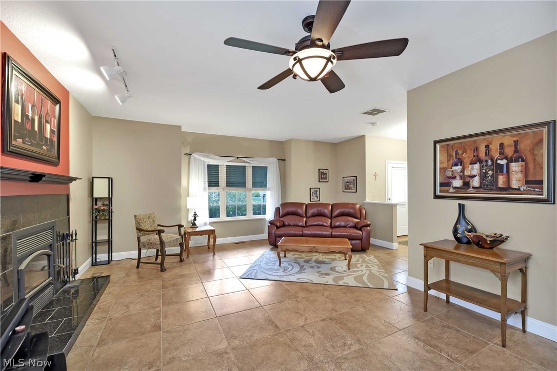 5215 Lear Nagle Road North Ridgeville, OH 44039 - Photo 6 of 35