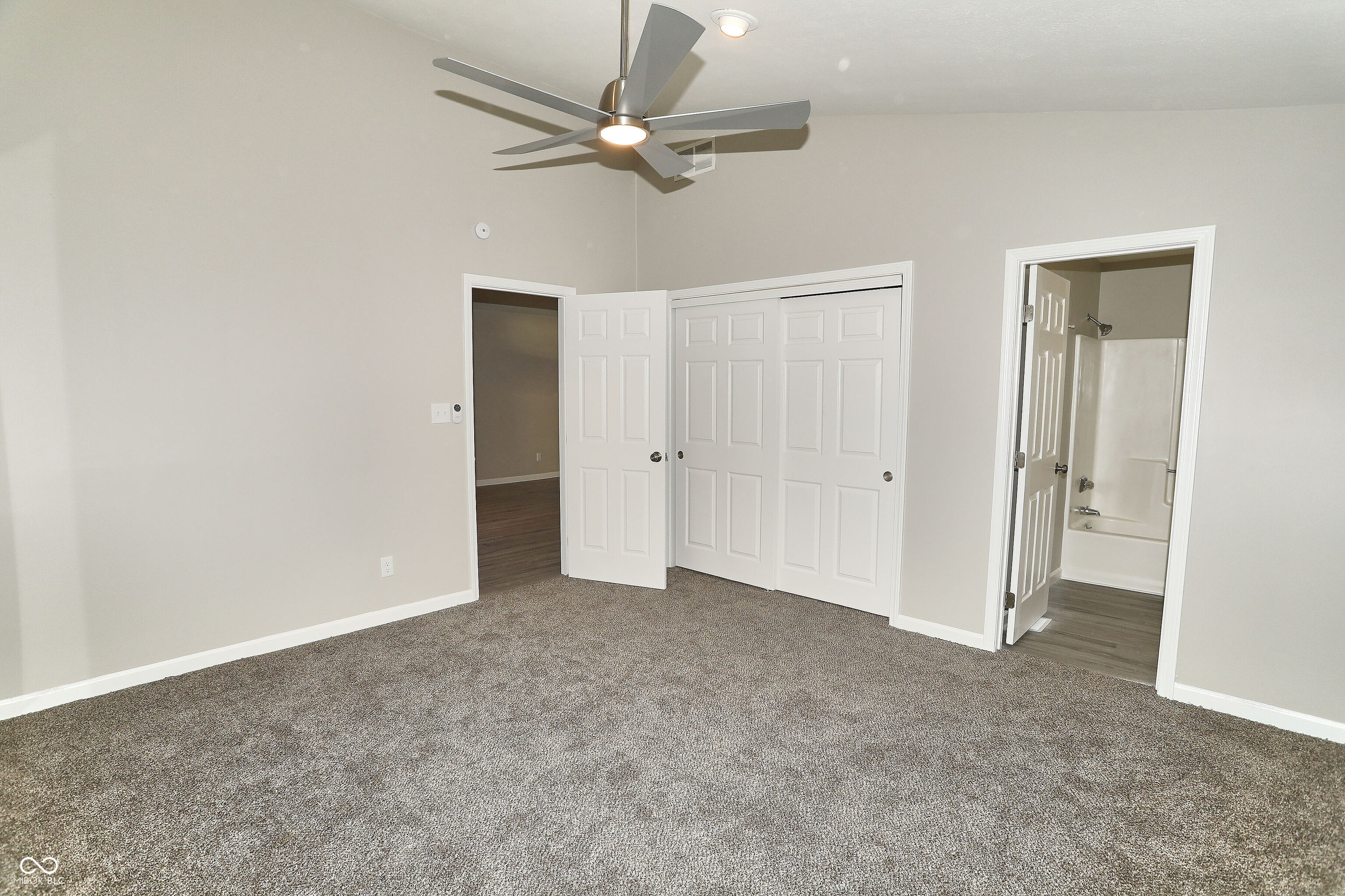 4008 Zinfandel Way Indianapolis, IN 46254 - Photo 17 of 26