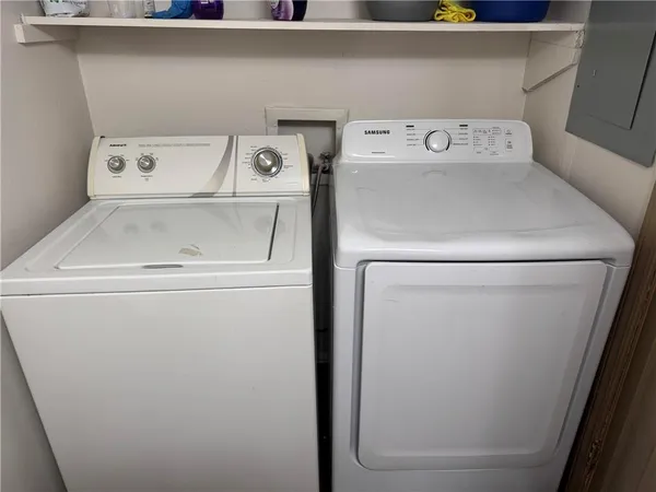 a close up view of washer and dryer
