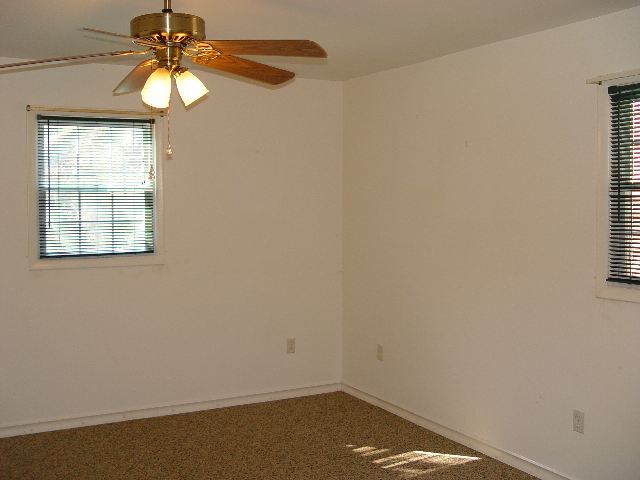 298 Cobb Bridge Road Westminster, SC 29693 - Photo 5 of 9 Gallery Image 5