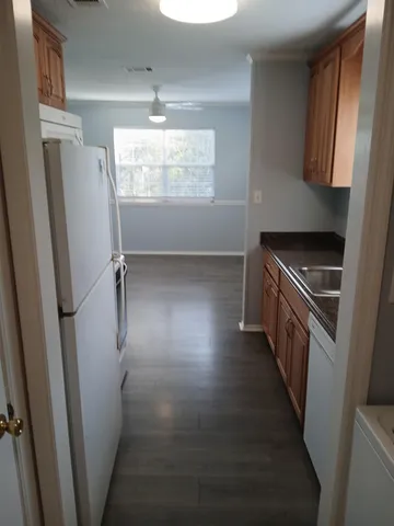 $2,100 | 669 Bald Point Road, Panacea, FL 32346