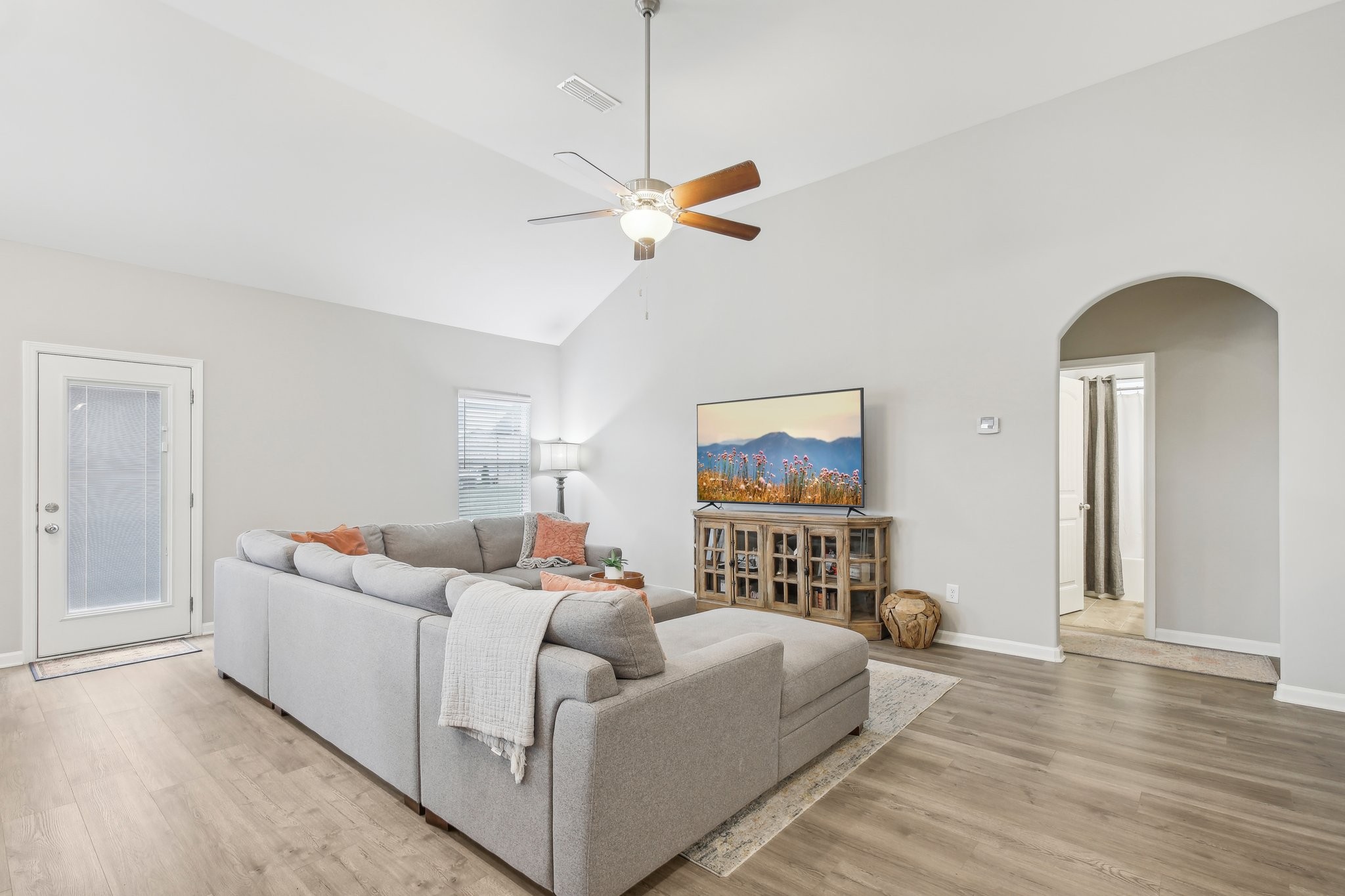 211 Thorpe Dr Spring Hill Spring Hill, TN 37174 - Photo 6 of 33